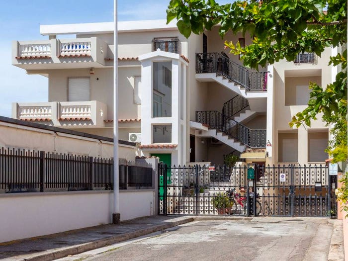Casa con 6 locali in vendita in Via Budapest, Quartu, Quartu Sant'Elena