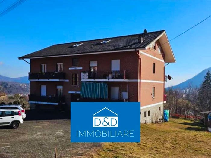 Appartamento bilocale in vendita in Regione Momello, Lanzo Torinese