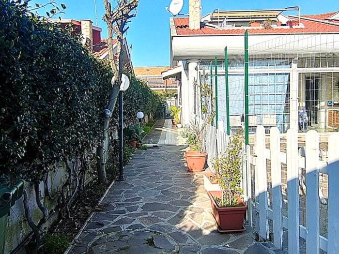 Appartamento bilocale in vendita in Via del Parco, Tor San Lorenzo Nuova California, Ardea