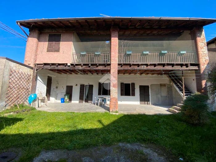 Casa quadrilocale in vendita in Via Tito Speri, Bornato, Cazzago San Martino