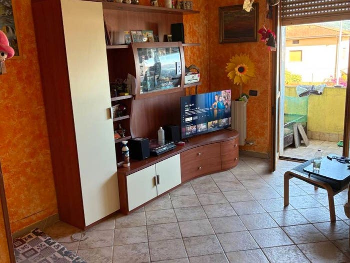 Appartamento con 5 locali in vendita in Via Aurelia Ovest, Romagnano, Massa