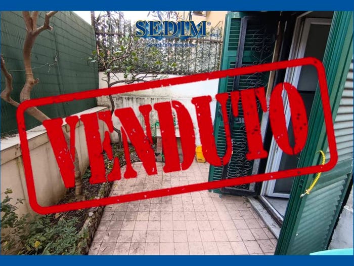 Appartamento quadrilocale in vendita in Via della Libertà, Foce, Genova
