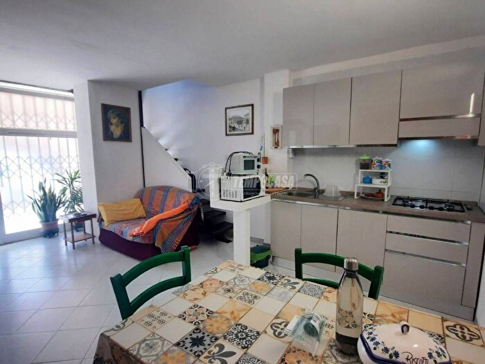 Appartamento bilocale in vendita in Via Monte Pania, Terminetto Migliarina, Viareggio