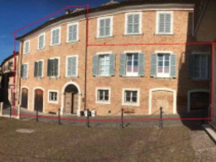 Appartamento trilocale in vendita in Piazza Giuseppe Mazzini, Orciano Di Pesaro, Terre Roveresche