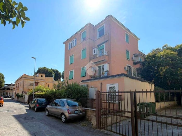 Appartamento quadrilocale in vendita in Via Forlimpopoli, Vitinia, Roma