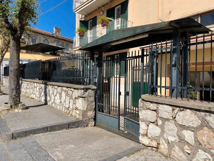 Appartamento quadrilocale in vendita in Via Piero Gobetti, Centro, Maddaloni