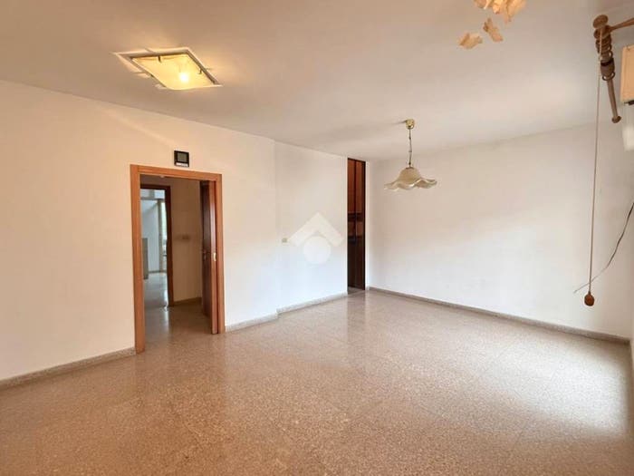 Casa con 5 locali in vendita in Via Faenza, Centro, Folignano