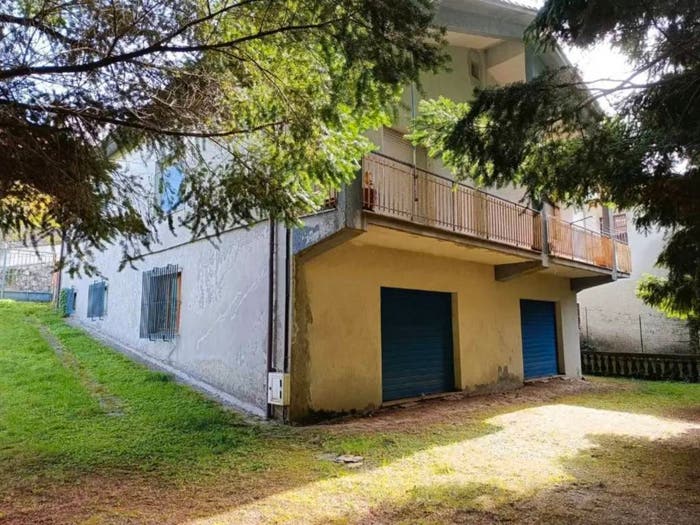 Casa quadrilocale in vendita in Vico Umberto I', Centro, Decollatura