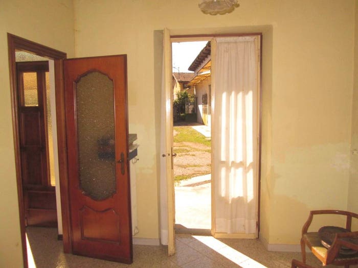 Casa quadrilocale in vendita in Via Cardè, Centro, Moretta