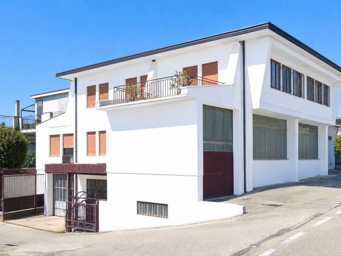 Casa con 5 locali in vendita in Via Don Giovanni Minzoni, Centro, Lugo di Vicenza