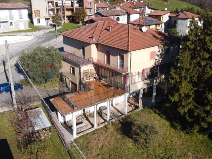 Casa con 6 locali in vendita in Trate, Gaverina Terme