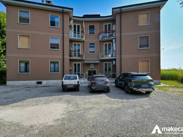 Appartamento bilocale in vendita in Via Sant'Angelo, Riozzo, Cerro al Lambro