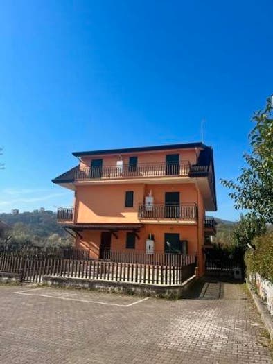 Appartamento trilocale in vendita in Via per Frosinone Traversa, Ceccano