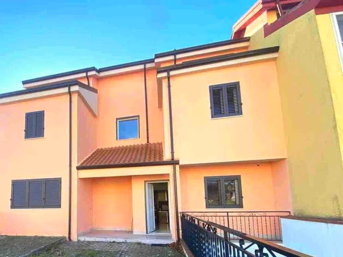 Casa quadrilocale in vendita in Via Giotto, Conza della Campania