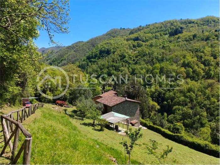 Casa con 6 locali in vendita in strada provinciale, Coreglia Antelminelli