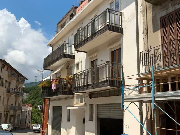 Appartamento trilocale in vendita in Via Giuseppe Zanardelli, Centro, Latronico