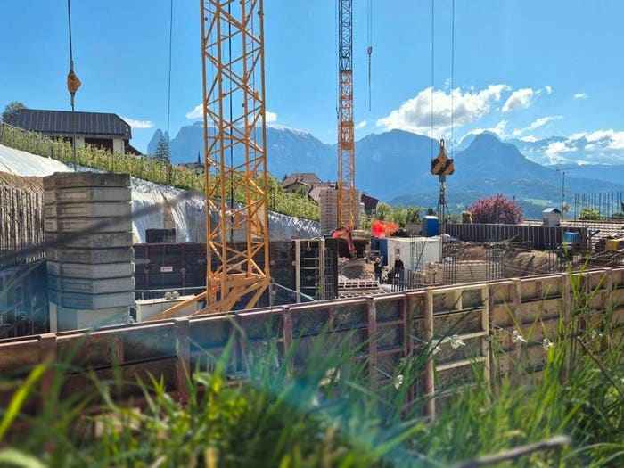 Appartamento trilocale in vendita in Via Principale, Auna Di Sotto, Renon