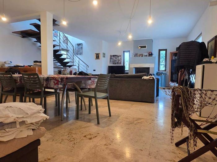 Casa quadrilocale in vendita in Strada Riserva delle Lestre, Borgo Santa Maria, Latina