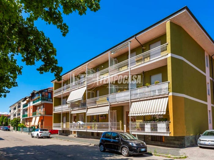 Appartamento quadrilocale in vendita in Strada del Lucchetto, Centro, Fossano