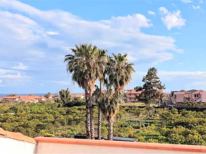 Casa con 5 locali in vendita in Pozzillo Stazzo Santa Tecla, Acireale