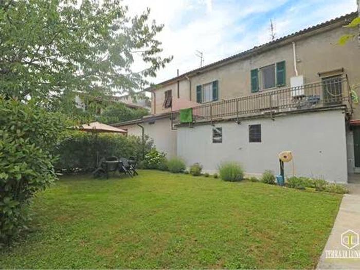Casa con 6 locali in vendita in Via Della Repubblica, Arpiola Pianfurcano, Mulazzo