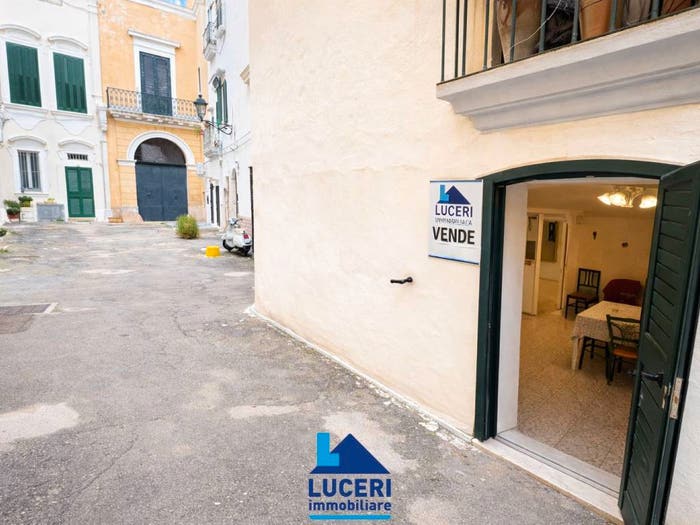 Appartamento bilocale in vendita in Via Vincenzo Tafuri, Centro Storico, Gallipoli