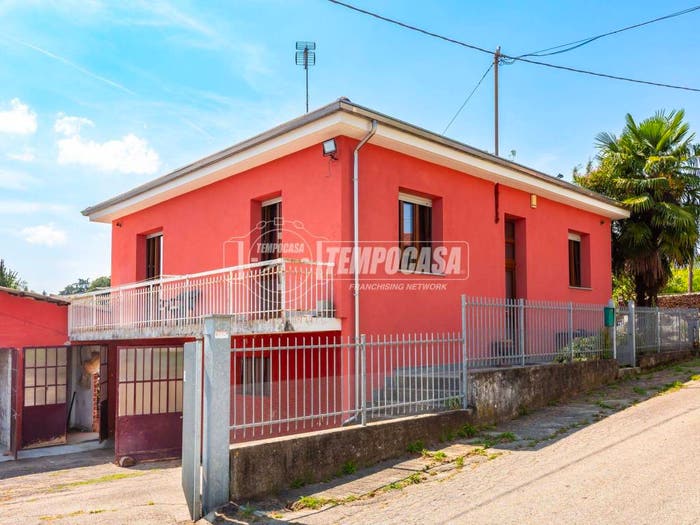 Casa quadrilocale in vendita in via valroino, Cortazzone