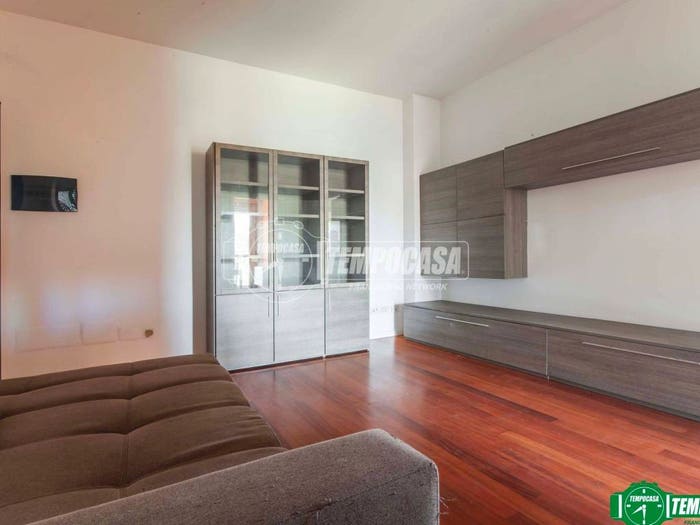 Appartamento trilocale in vendita in Via Paolo Borsellino, Centro, Garbagnate Milanese