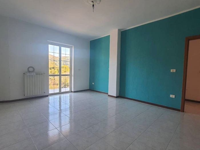 Appartamento trilocale in vendita in Centro, Bellona