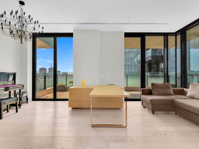 Appartamento bilocale in vendita in Viale della Liberazione, Porta Nuova, Milano
