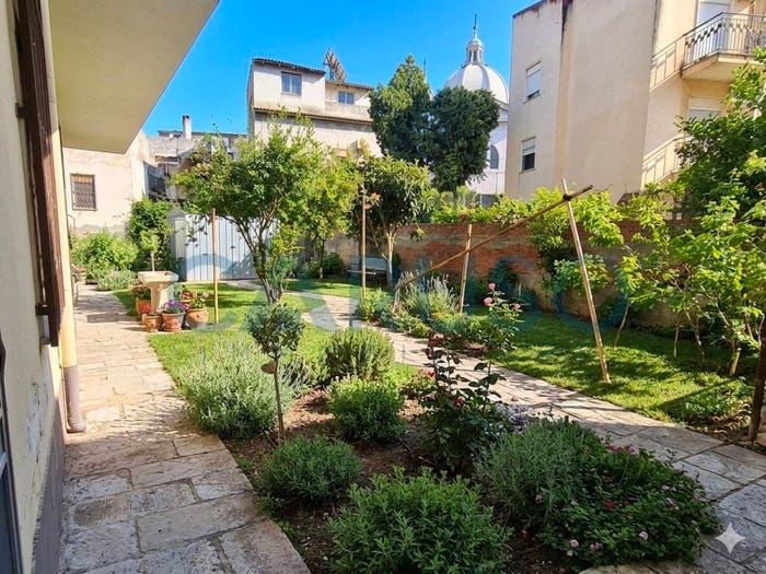 Appartamento con 5 locali in vendita in Via Papa Giovanni XXIII, Centro, Barcellona Pozzo di Gotto