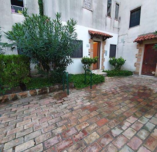 Appartamento trilocale in vendita in Via Antonio Guarasci, Soverato Marina, Soverato