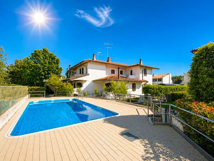 Casa quadrilocale in vendita in Via Veglia, Duna Verde, Caorle