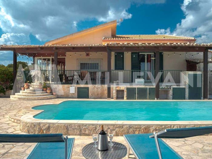 Casa con 6 locali in vendita in Contrada Lanzagallo, Ispica
