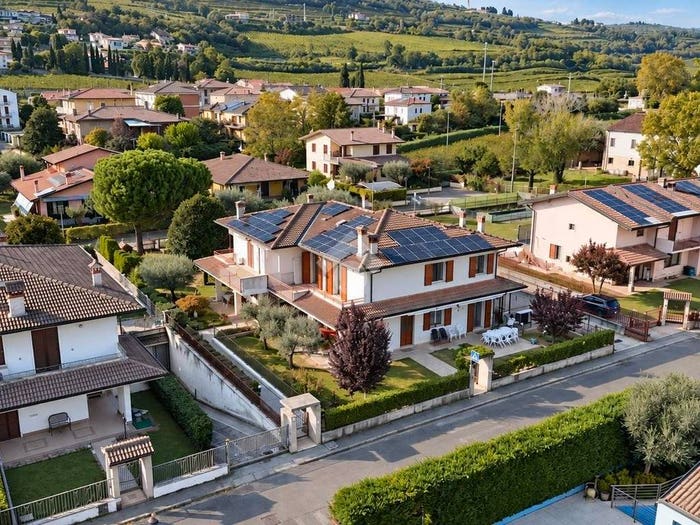 Casa quadrilocale in vendita in Via dei Mille, San Pietro, Lavagno