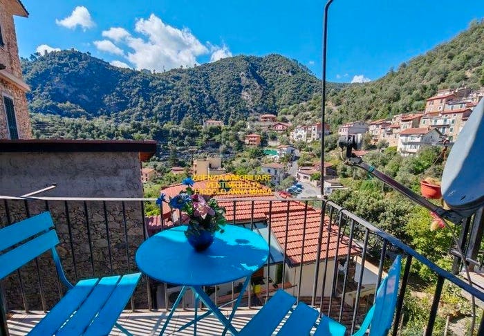 Appartamento bilocale in vendita in Via Camillo Benso di Cavour, Centro, Airole