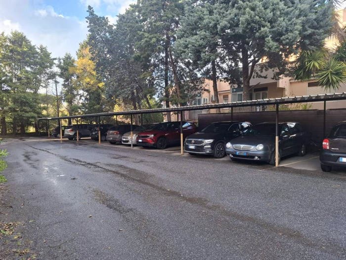 Appartamento con 6 locali in vendita in Via Aia Scarpaci, Centro, Barcellona Pozzo di Gotto