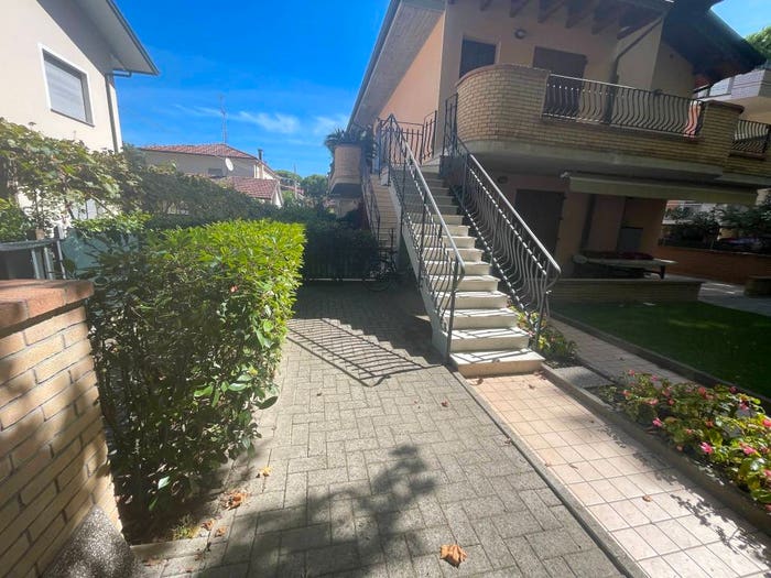 Appartamento quadrilocale in vendita in Viale Volturno, Centro, Cervia