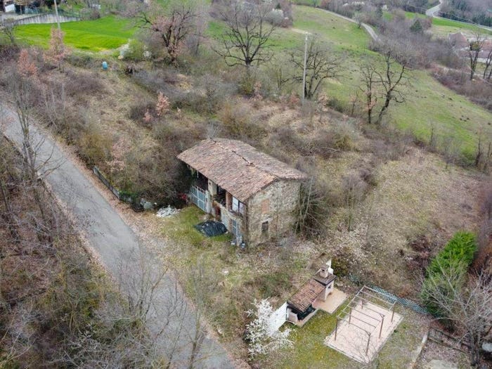 Casa quadrilocale in vendita in Perino, Coli