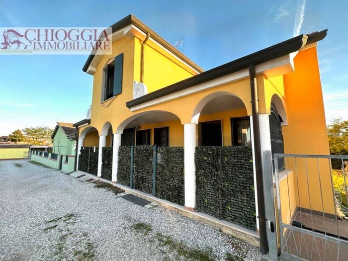 Casa quadrilocale in vendita in Via Vecchia Romea, Sant'Anna Cavanella d'Adige, Chioggia