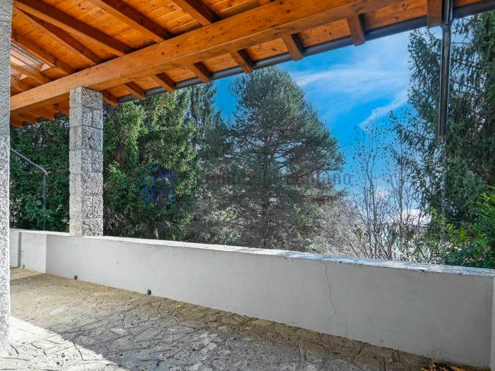 Casa con 6 locali in vendita in Via Ponciai, Centro, Castione della Presolana