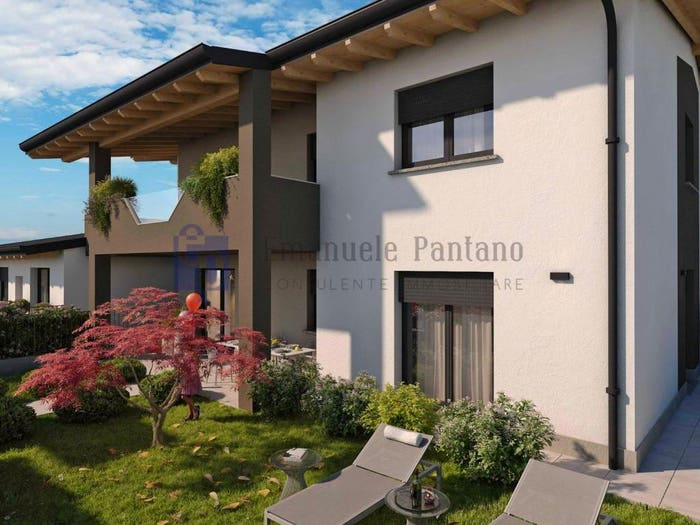 Appartamento quadrilocale in vendita in Via Alessandro Manzoni, Brusaporto