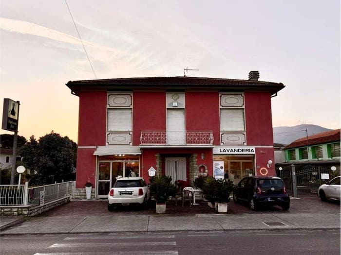 Casa con 6 locali in vendita in via achille pacini, Centro, Bientina
