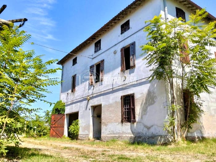 Casa con 5 locali in vendita in Via Levata, Campogalliano
