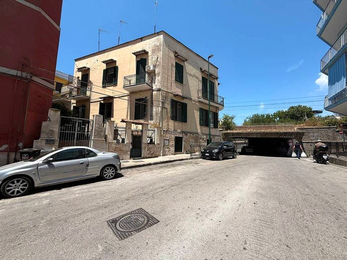 Appartamento bilocale in vendita in Via lucio silla, Bagnoli, Napoli