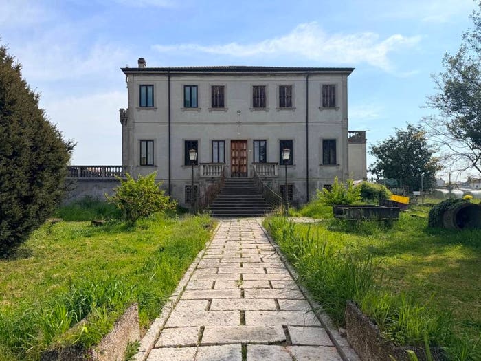 Casa con 6 locali in vendita in Via Lunga, Centro, Lendinara