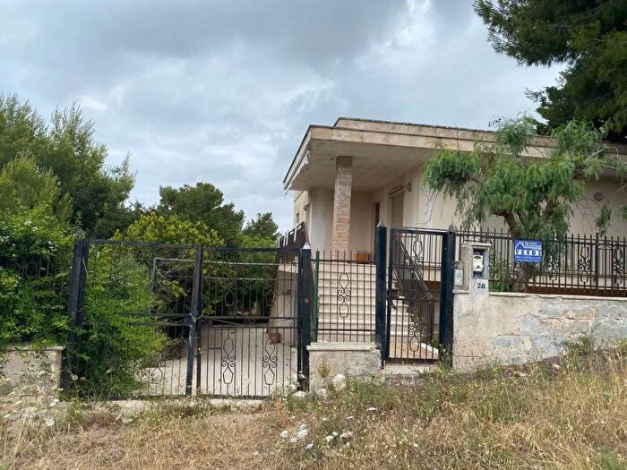 Casa con 5 locali in vendita in Via Primaldo Coco, Centro, Nardò