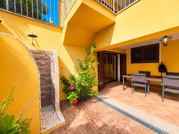 Casa con 6 locali in vendita in Via Maltineddu, Murta Maria Porto Istana, Olbia