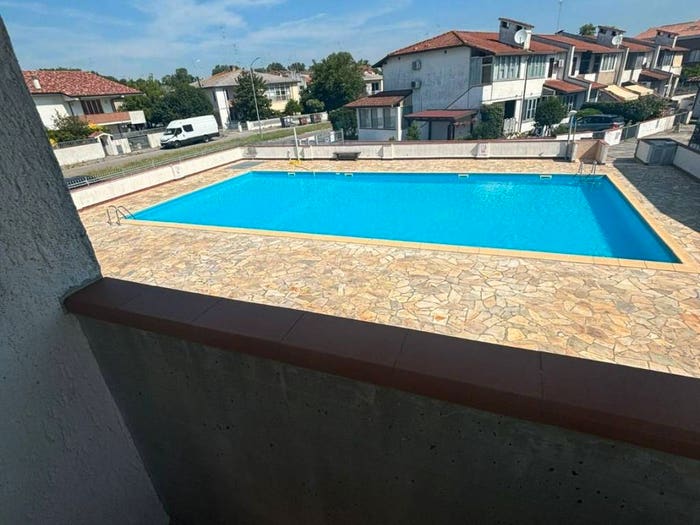Casa quadrilocale in vendita in Viale Renata di Francia, Lido degli Estensi, Comacchio