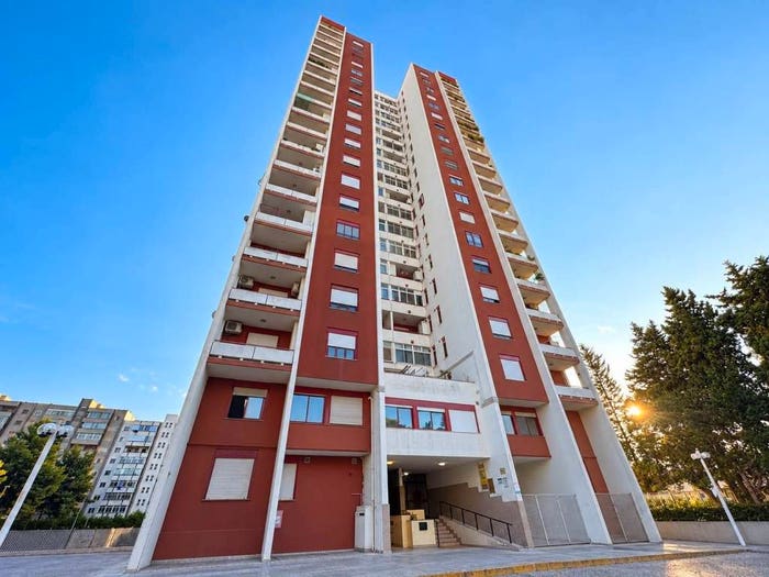 Appartamento quadrilocale in vendita in VIA FRATELLI ROSSELLI, Solito Corvisea, Taranto